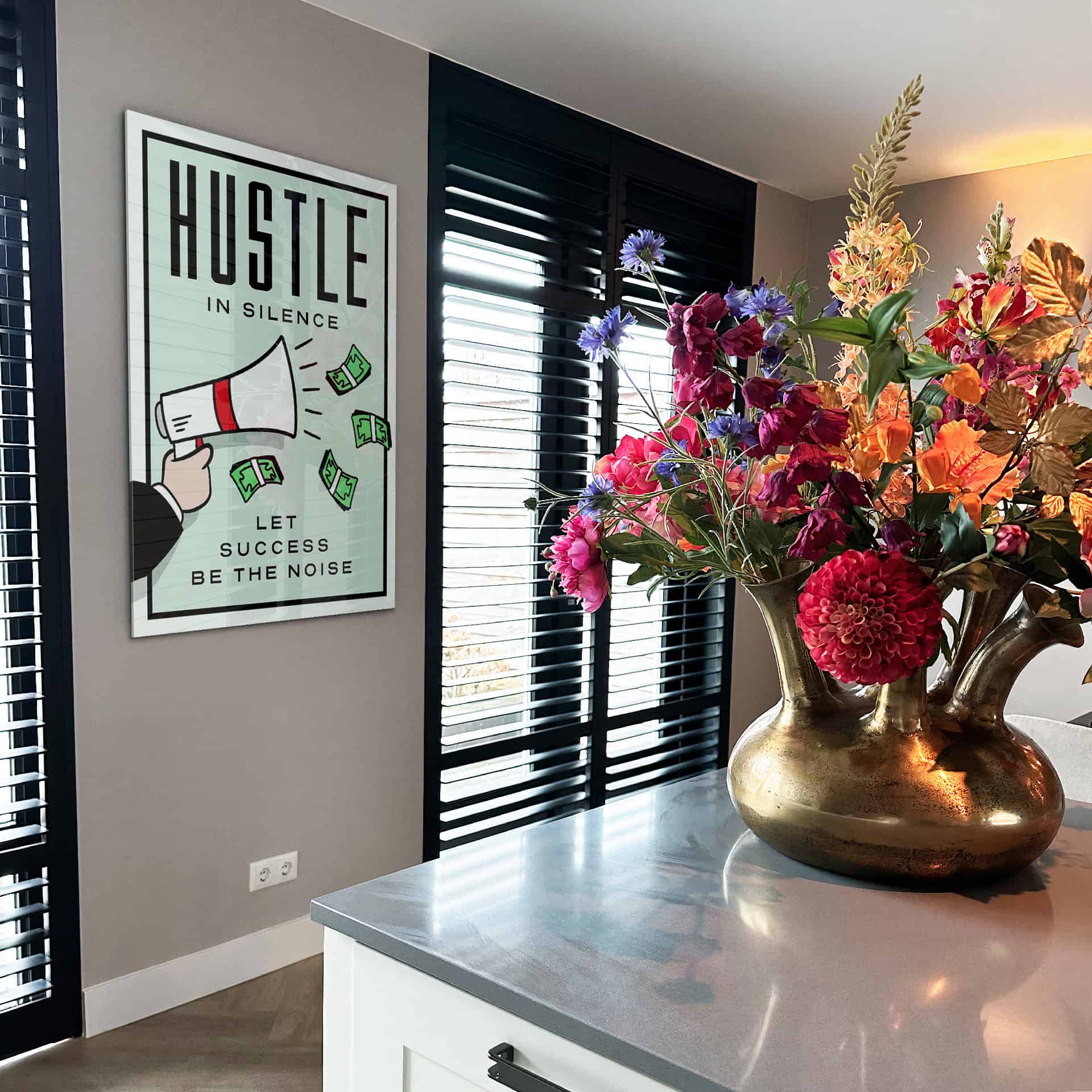 Hustle in Silence - Verre