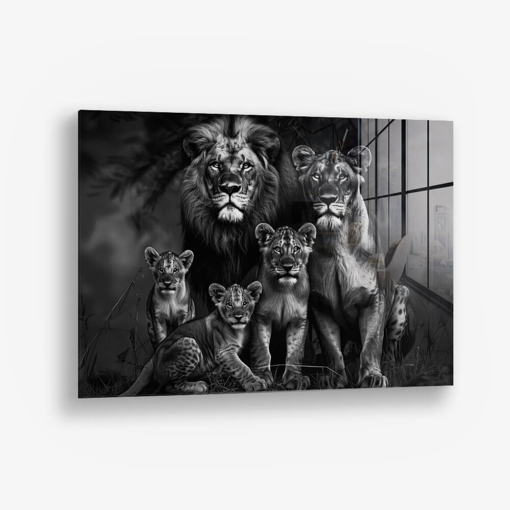 The Lion Family II – Verre
