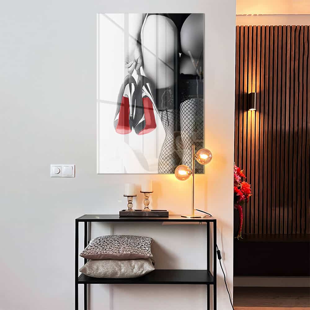 Red Bottoms – Verre