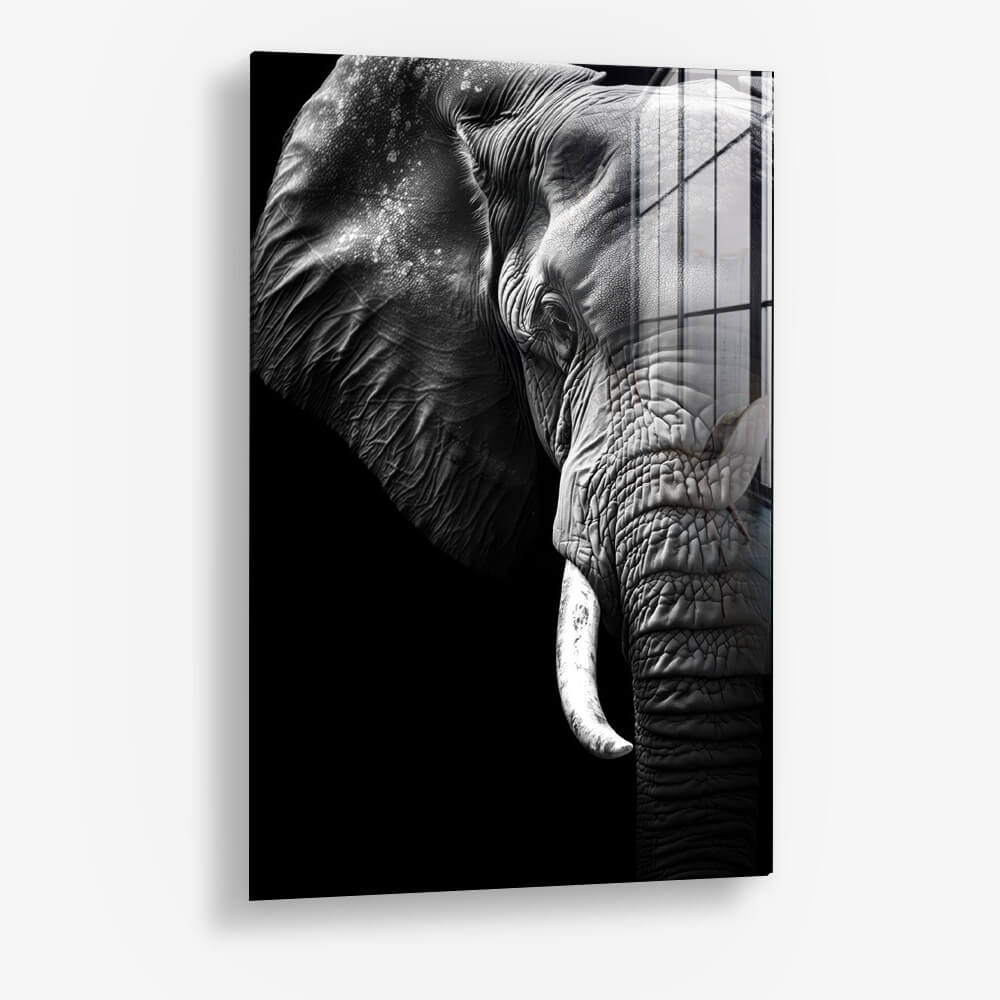 Monument of Strength – Verre