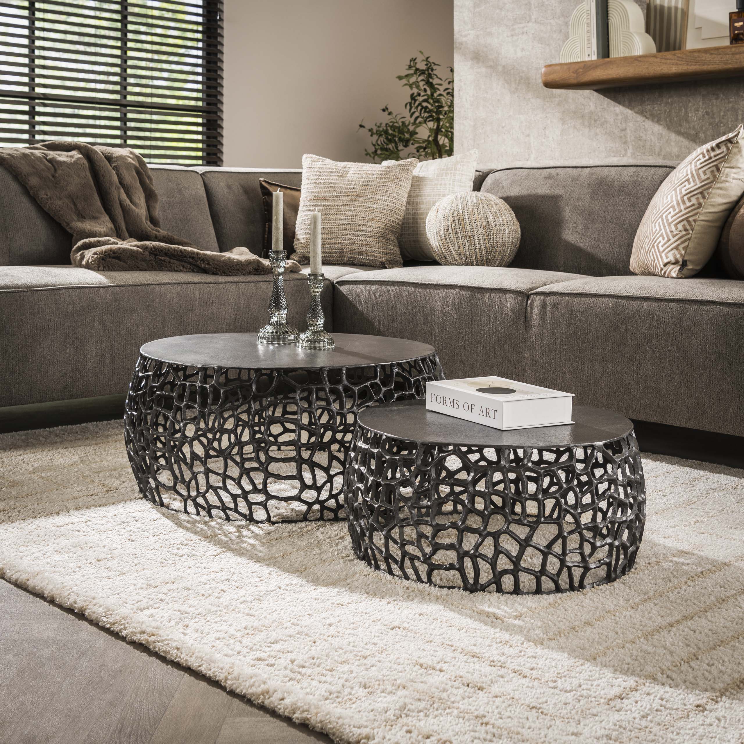 Ensemble de tables basses/2 labyrinthes en fonte de sable / Nickel noir