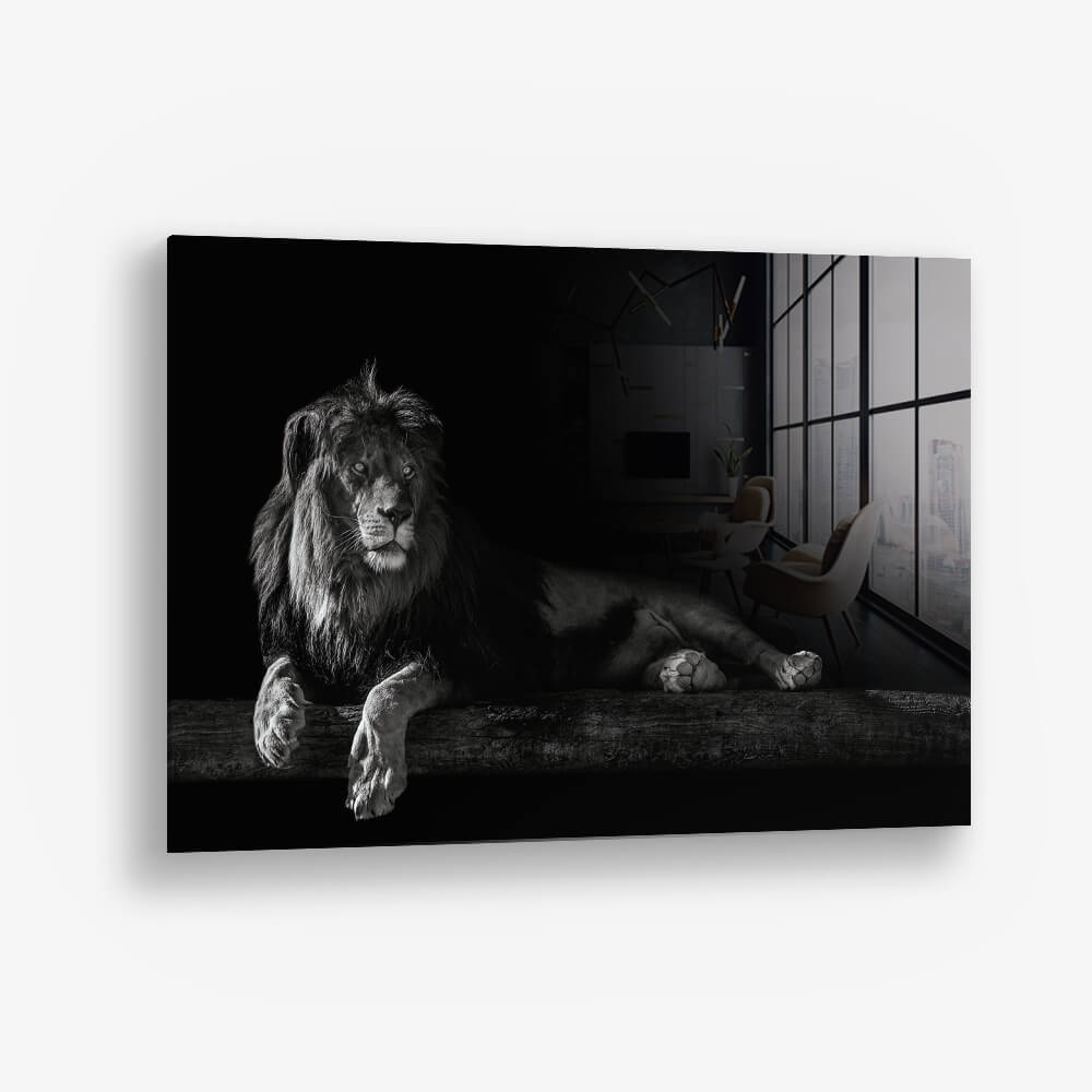 Horizontal Lion – Verre