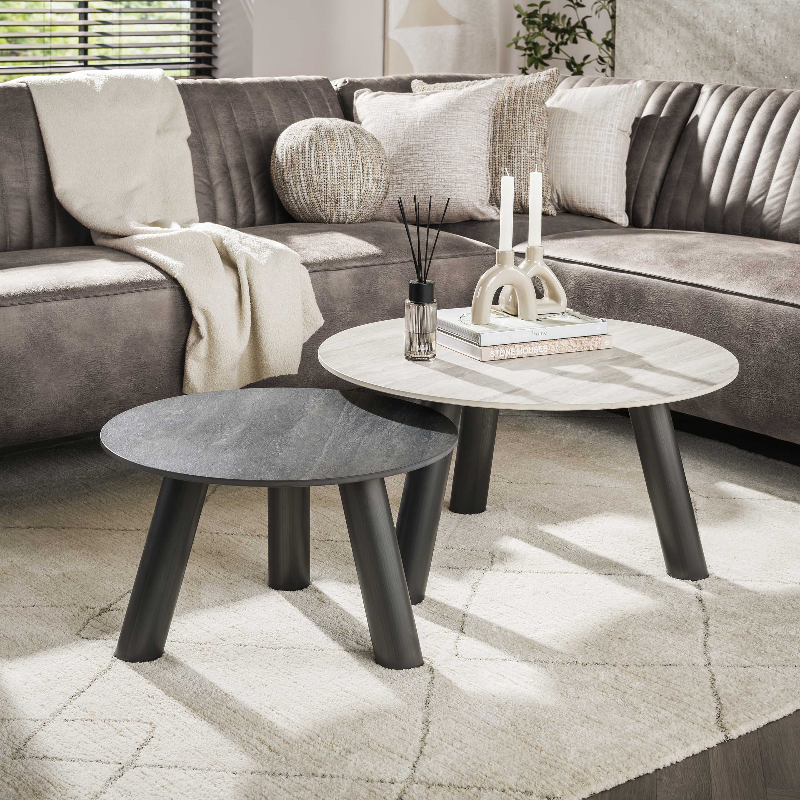 Table basse Twin ronde - Lot de 2 - Travertin noir/gris