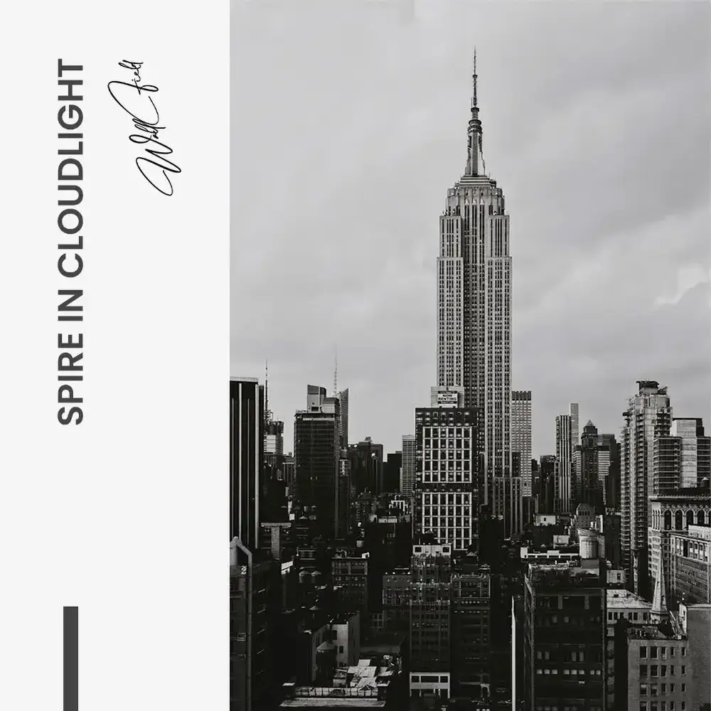 Spire in Cloudlight – Verre