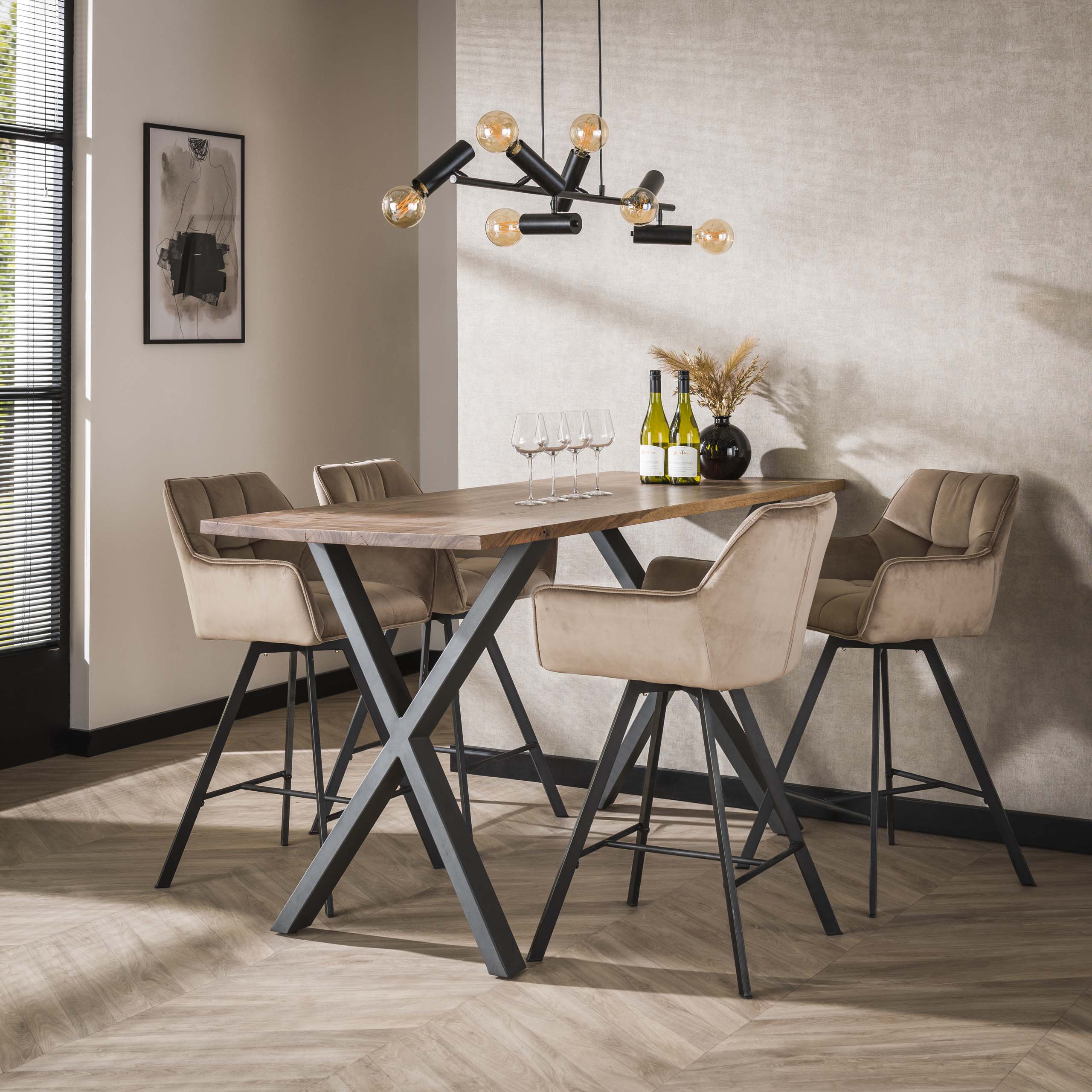 Grille de chaise de bar rotative. VPE2 / Velours champagne