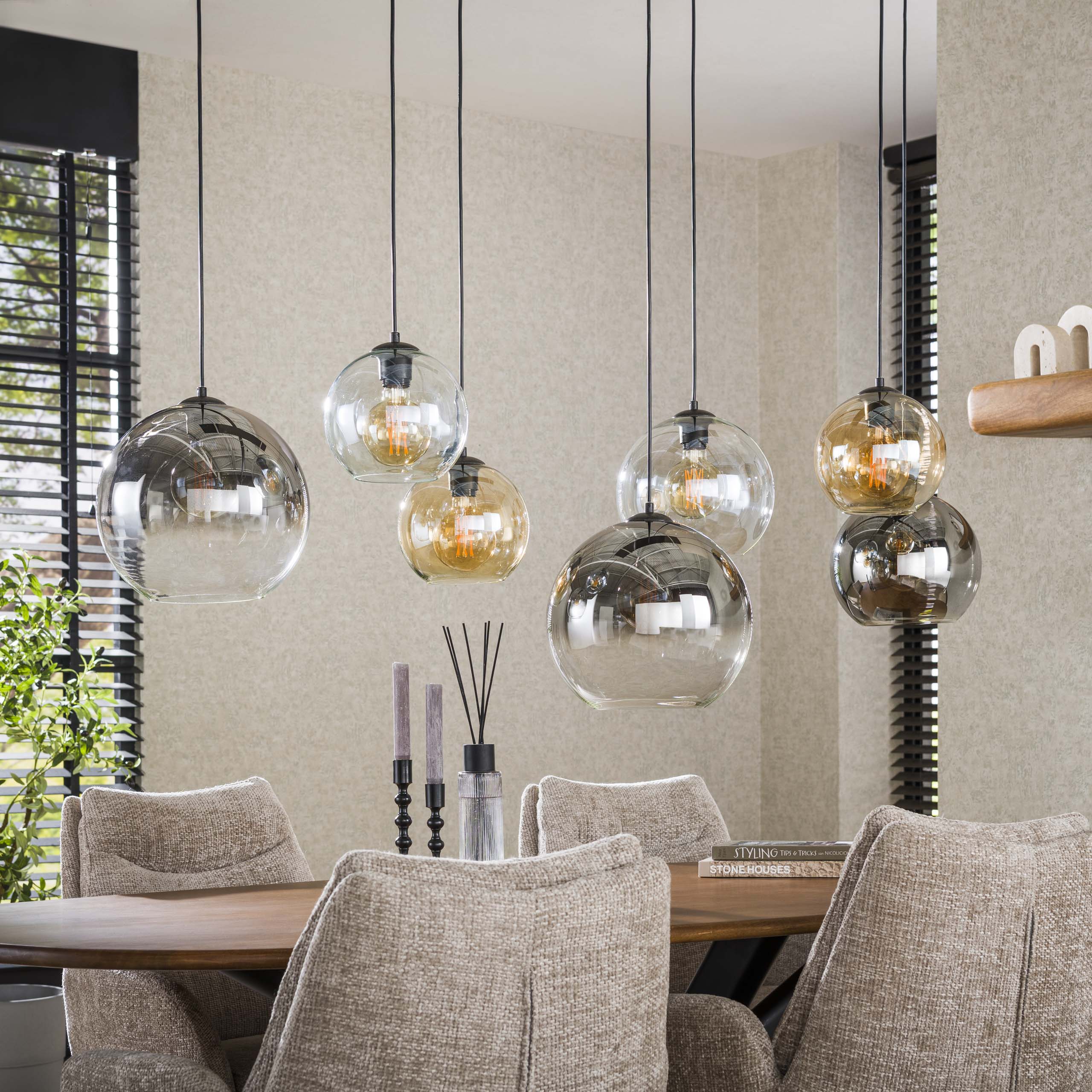 Lampe suspendue 4+3 multi globe XL / Noir Artic